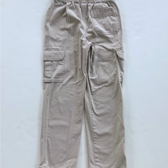 TCP Khaki Cargo Pants - Picture 4 of 5